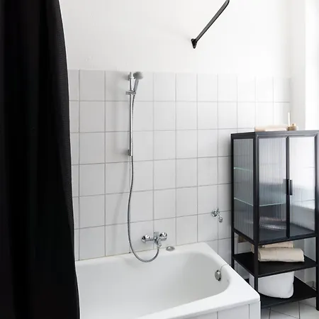 2br - Zentral - Modern - Wifi - Kaffee - Business - Netflix Lejlighed