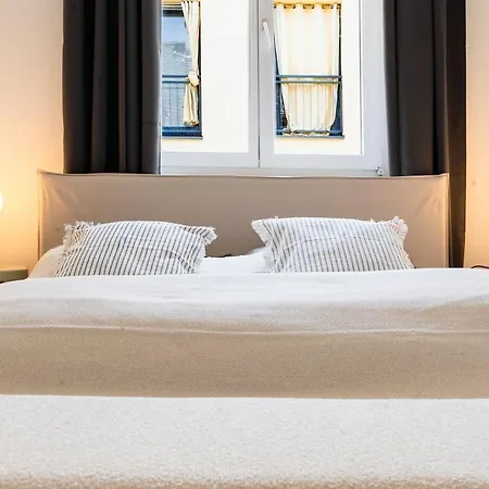 Lejlighed 2br - Zentral - Modern - Wifi - Kaffee - Business - Netflix